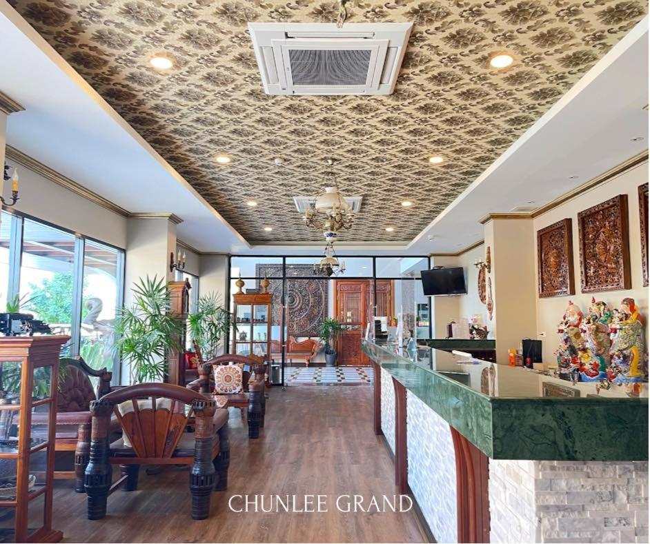 Hotel Chunlee Grand Korat Nakhonratchasima Zewnętrze zdjęcie