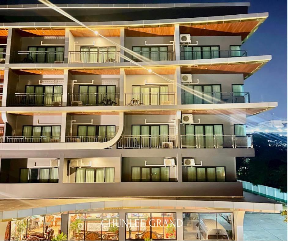 Hotel Chunlee Grand Korat Nakhonratchasima Zewnętrze zdjęcie