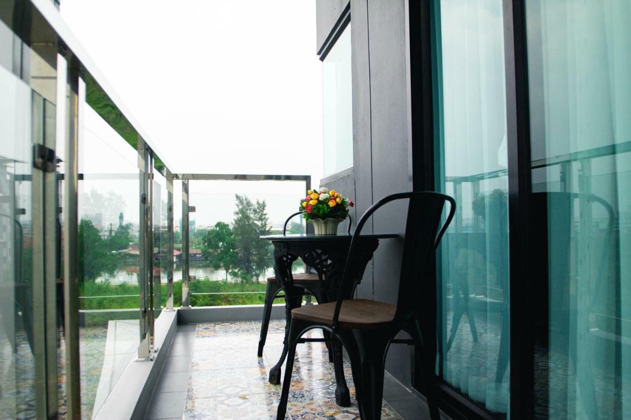 Hotel Chunlee Grand Korat Nakhonratchasima Zewnętrze zdjęcie